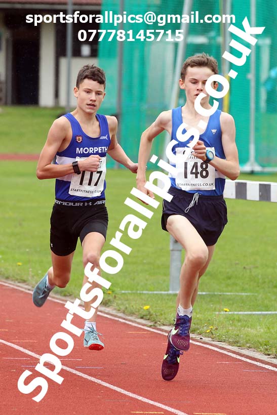 800 metres 33, NECAA Open Meeting, Morpeth, Sunday, March 23rd. David T. Hewitson/Sports for All Pics